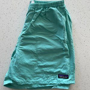 Patagonia Baggie Shorts - Men's Medium